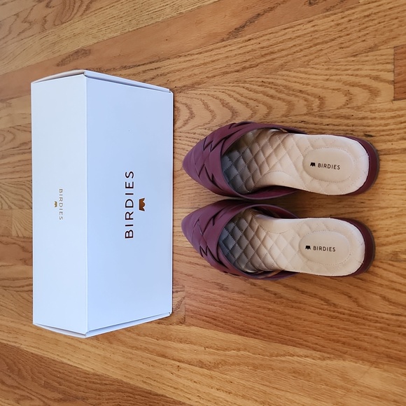 Like New Birdies The Dove in Rhubarb (Dark Red) Crossed Leather Slides / Mules - Picture 3 of 14